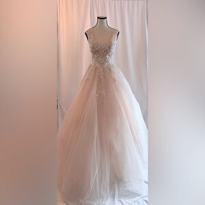 💐 Jovani Tulle Prom Gown – Floral Appliques, Size 00 NWT ✨